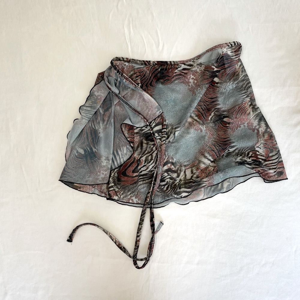 MONDOR WRAP SKIRT (LIKE NEW)